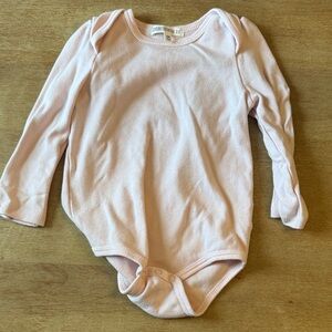 Long Sleeve Baby Bodysuit in Light Pink